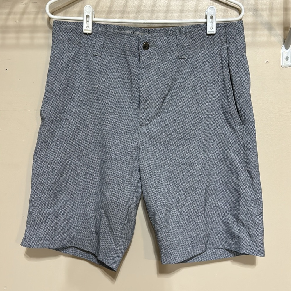 Callaway Golf Shorts size 32